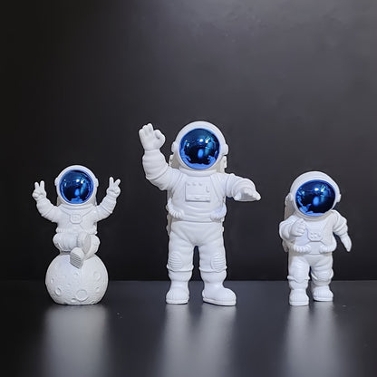 Creative Resin Astronaut Ornament - DECO