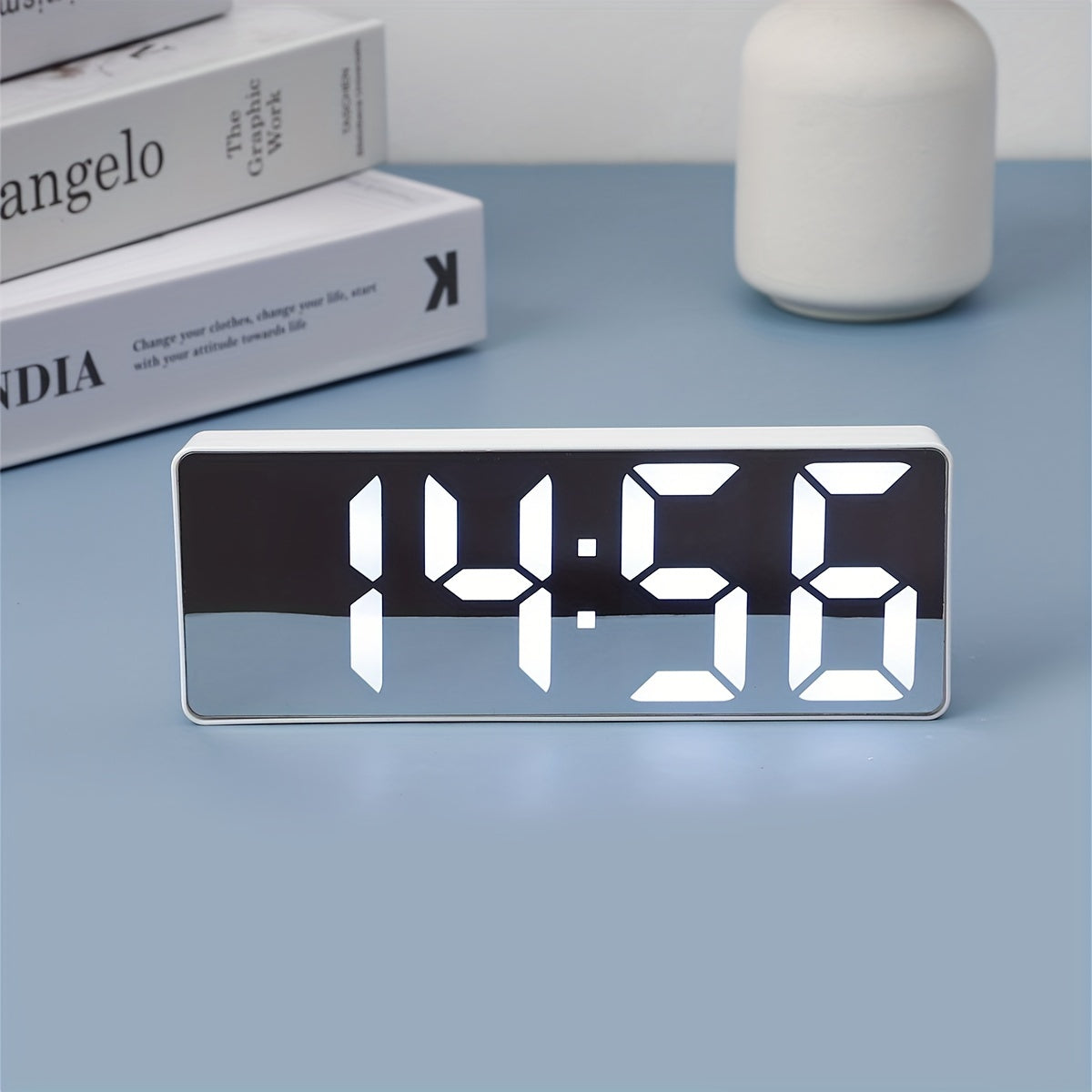 Sleek LED Alarm Clock - DECO