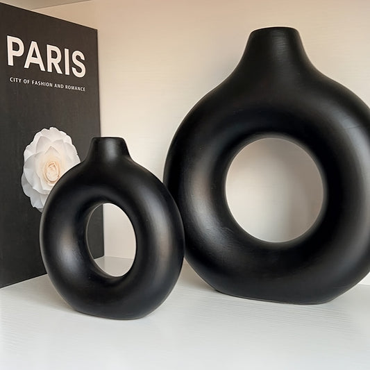 Elegant O-Shaped Vases - DECO