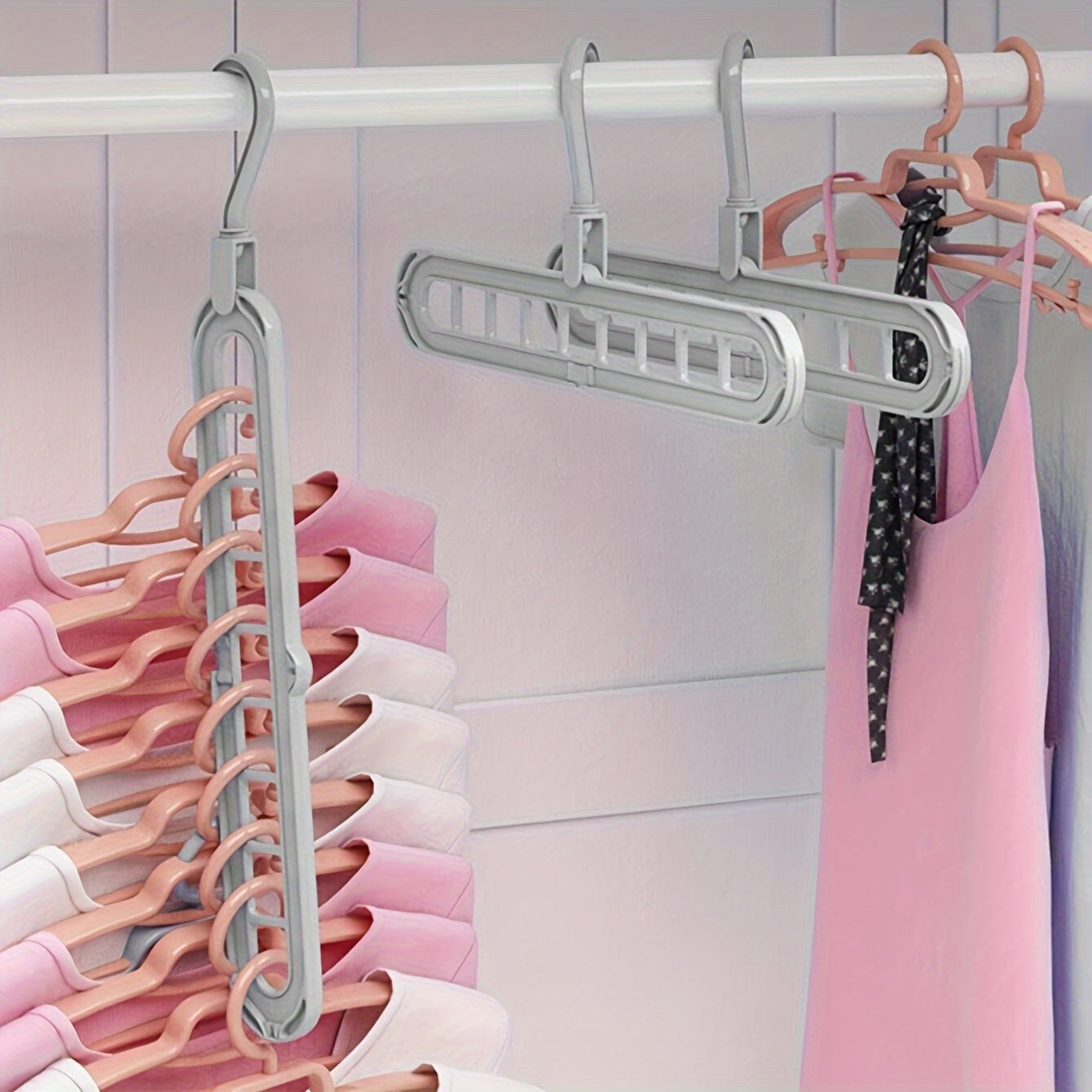 Foldable 9-Hole Hangers Set